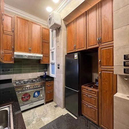 Authentic 3Br Apartment In Downtown, El Cairo Exterior foto