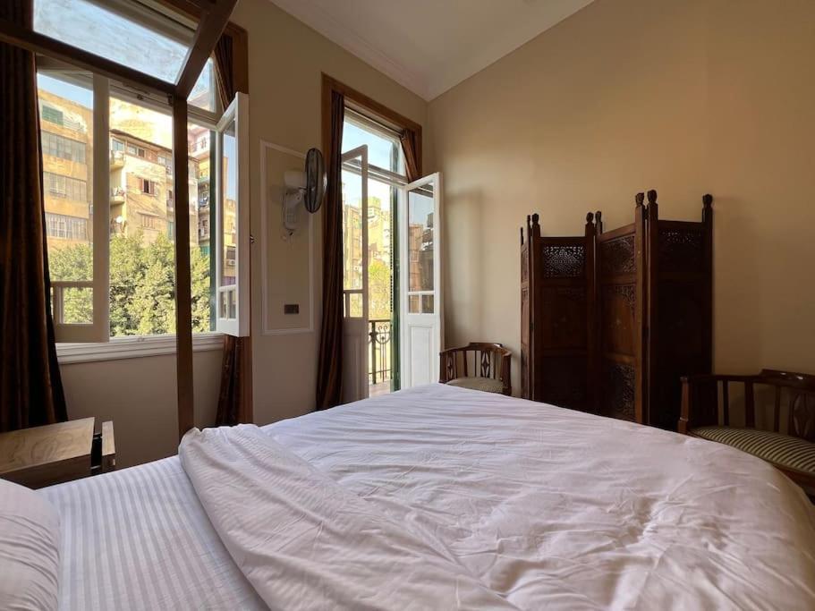 Authentic 3Br Apartment In Downtown, El Cairo Exterior foto